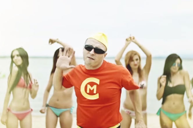 Czadoman w klipie do Ruda tańczy jak szalona
