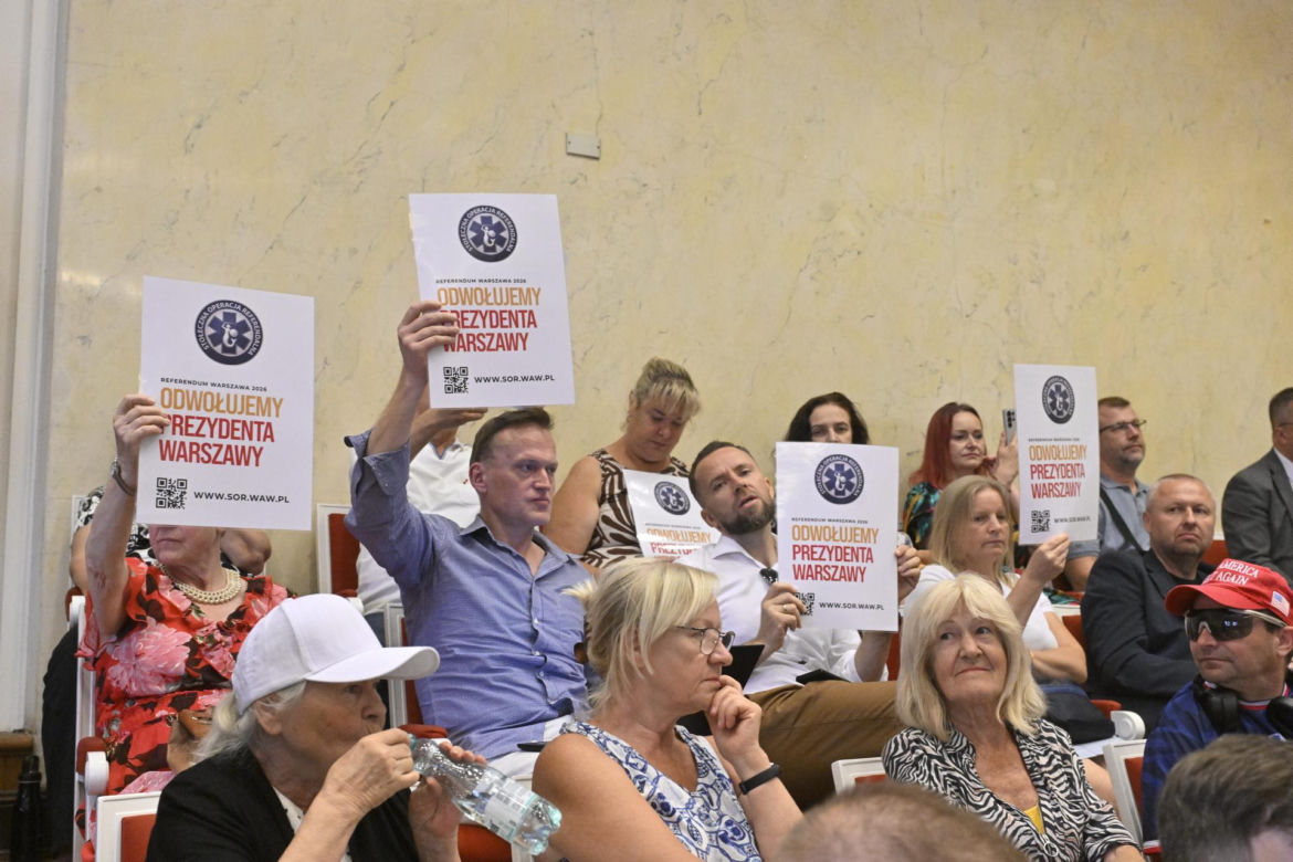 Wotum zaufania i absolutorium dla prezydenta Rafała Trzaskowskiego