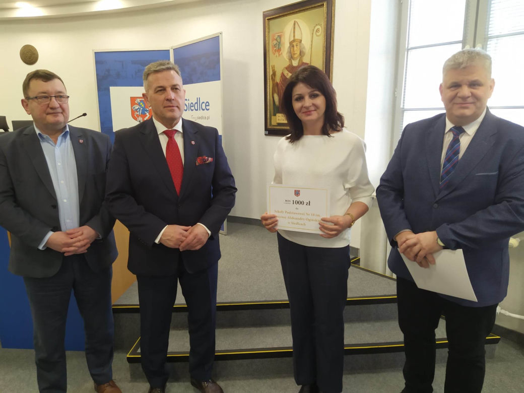ZOBACZ ZDJĘCIA ze spotkania władz miasta Siedlce z przedstawicielami SP nr 10 w Siedlcach