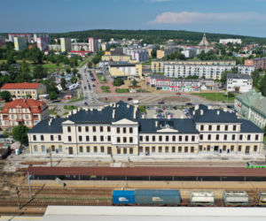 Dworzec w Skarżysku-Kamiennej po przebudowie