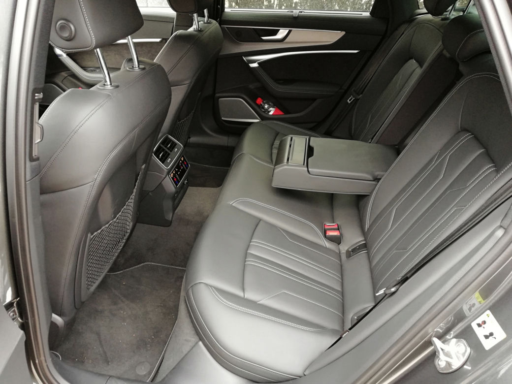 Audi A6 Limousine C8