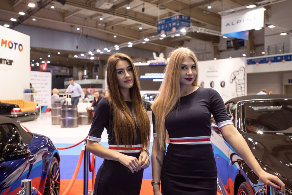 Hostessy na Poznań Motor Show 2019