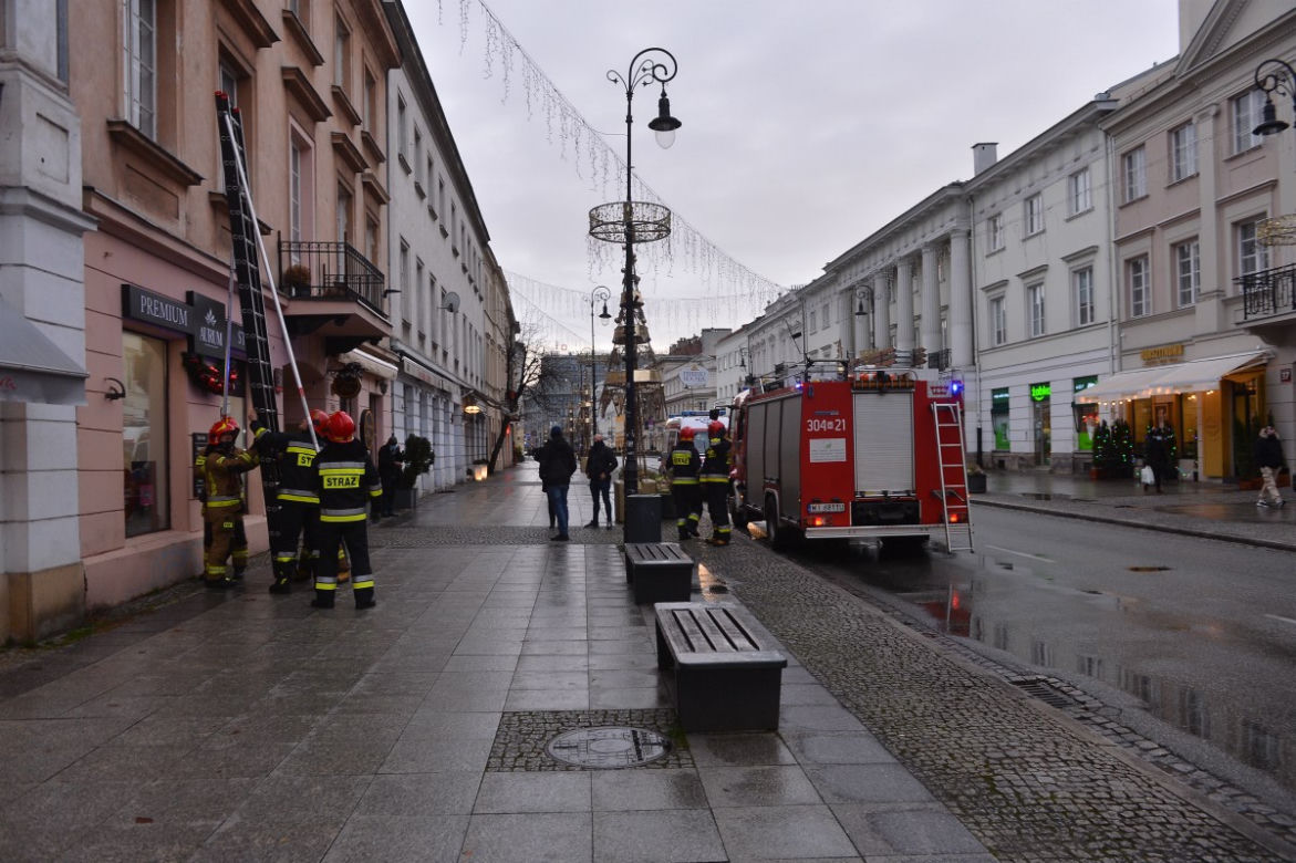 Tajemnicza akcja służb na Nowym Świecie
