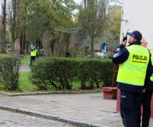 Ćwiczenia antyterrorystyczne w jednej ze szczecińskich szkół