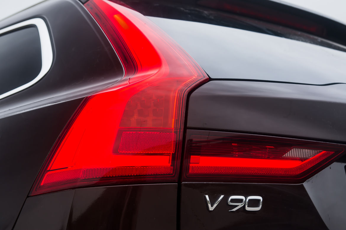 Volvo V90 D5 235 KM AWD