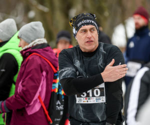 Wystrzał startera zamiast szampana. Tłumy powitały Nowy Rok na XX Śląskim Maratonie Noworocznym Cyborg