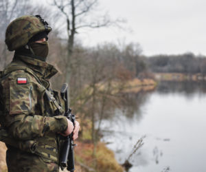 Polscy żołnierze na granicy polsko-białoruskiej