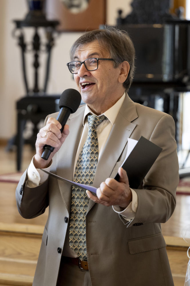 Wielkanoc w Domu Aktora w Skolimowie, Krzysztof Nowik