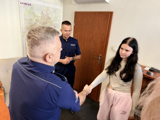 Wielkie brawa dla Laury z Lublina! Znalazła tysiące złotych i oddała je policji