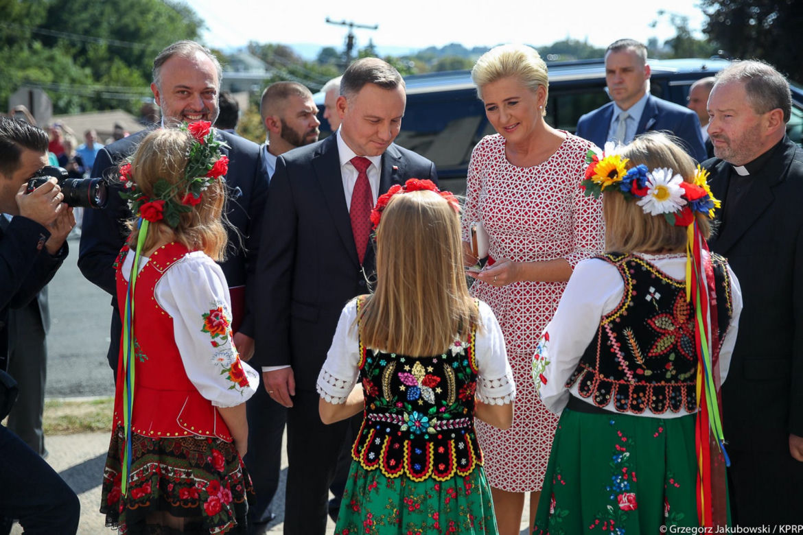 Kreacje Agaty Dudy podczas wizyty w USA