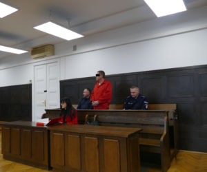 Ostrzelał braci i próbował zabić nożem znajomego. „Nie wiem, czy nim go uderzyłem”