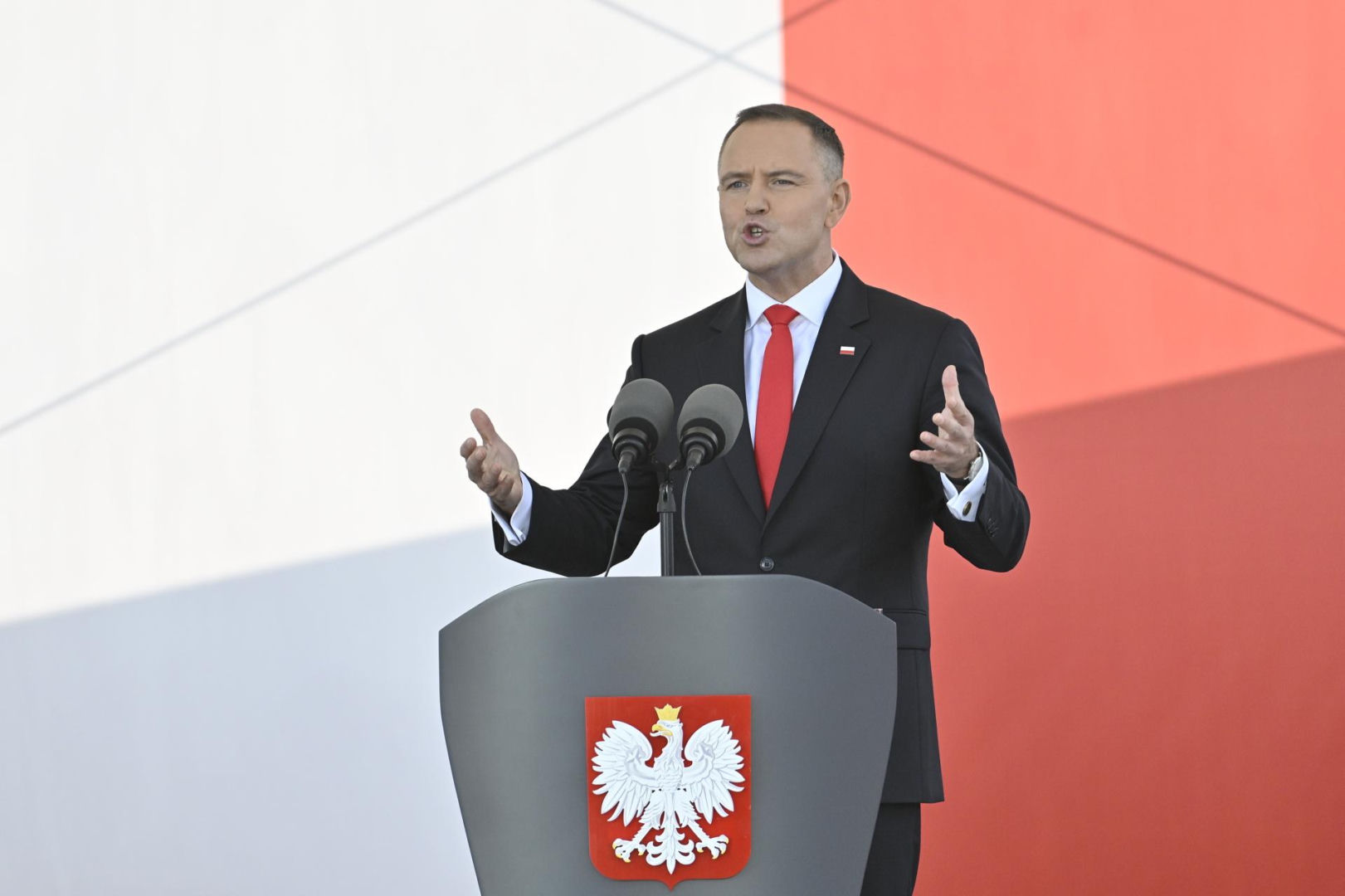 „To nie będzie pogadanka przy kawie”. Karol Nawrocki zbiera ludzi do zmiany ustawy z…