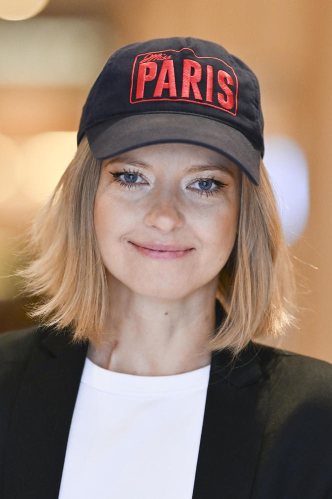 Marta Nieradkiewicz: "Sama wymacałam sobie guza". Aktorka szczerze o walce z rakiem i tym, co ją zaskoczyło