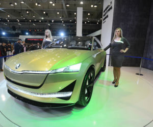 Hostessy na targach Poznań Motor Show 2018