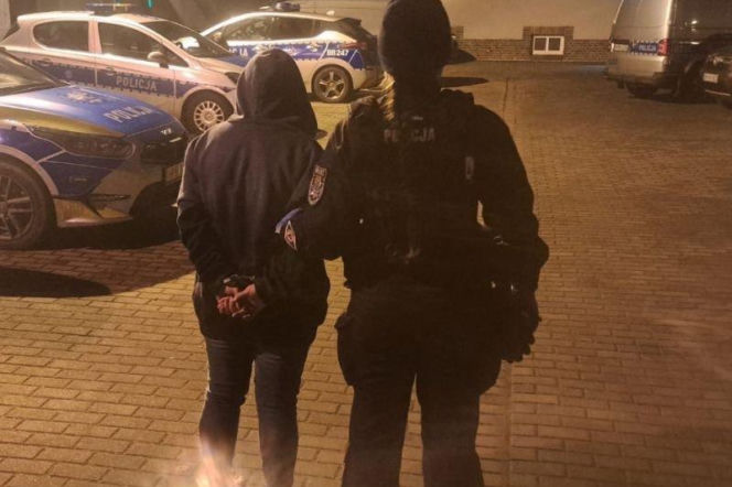 Kobieta nie chciała wyjść z L-ki