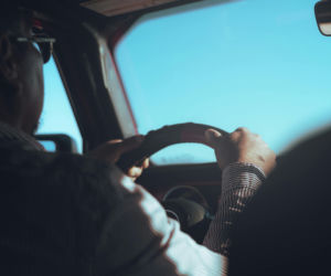 Bezpieczny start za kierownicą