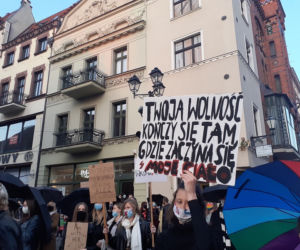 Kolejny czarny spacer w Toruniu
