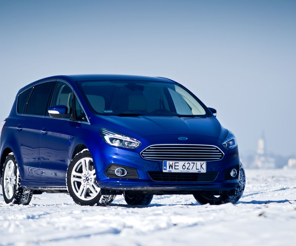 Ford S-MAX 2.0 TDCi 180 KM PowerShift Titanium