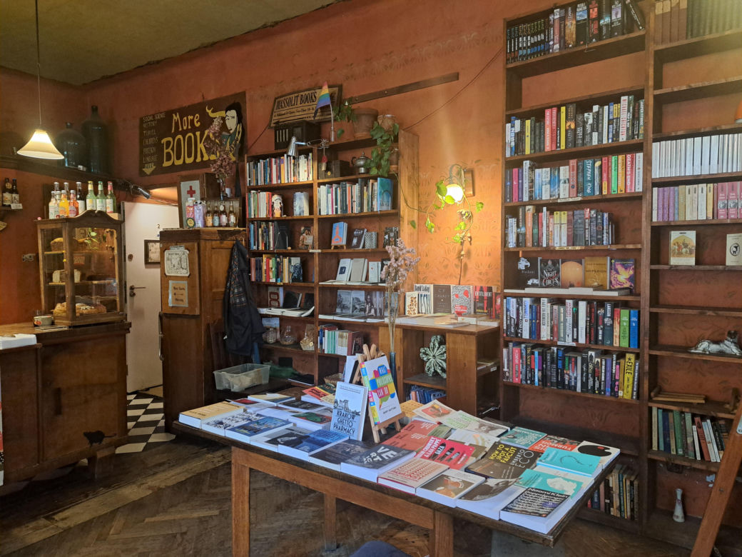 Księgarnio-kawiarnia  Massolit Books w Krakowie