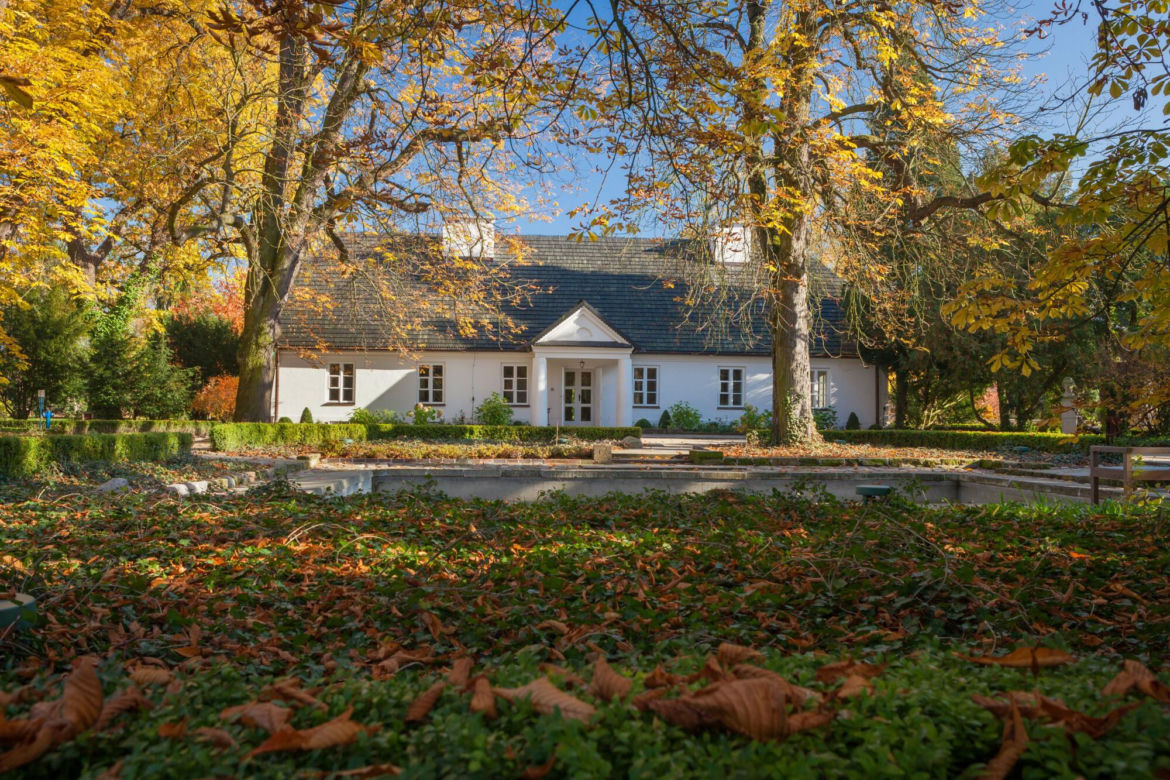 Żelazowa Wola 