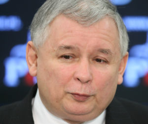 Fryzury Jarosława Kaczyńskiego