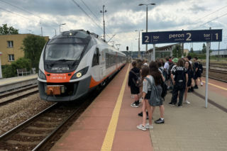 „Łączy nas kolej”. Trójmiasto nad Kamienną stawia na transport kolejowy i promocję regionu
