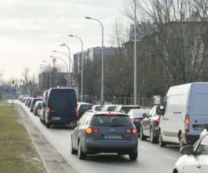 Utrudnienia na Bródnie po zamknięciu Kondratowicza 