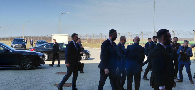 Offset za śmigłowce Apache staje się faktem. WZL-1 w Łodzi zyskują kluczowe technologie od Lockheed Martin