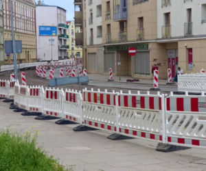 Przedwojenne torowisko tramwajowe na ul. Emilii Plater