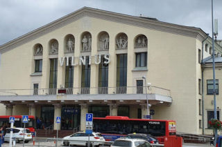 Przez balony z Białorusi lotnisko w Wilnie zostało zamknięte. Litwa mówi o ataku hybrydowym