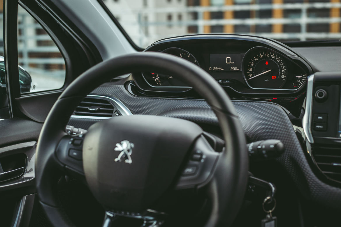 Peugeot 2008 1.2 PureTech 130 KM MT6