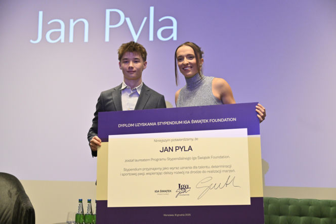 Iga Świątek rozdała stypendia