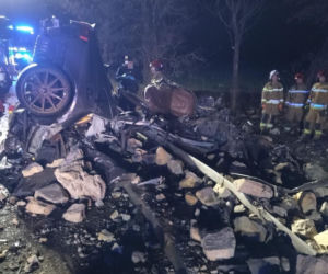 Tragiczny wypadek w powiecie rawickim. Auto uderzyło w murowany przystanek, 19-letni kierowca nie żyje