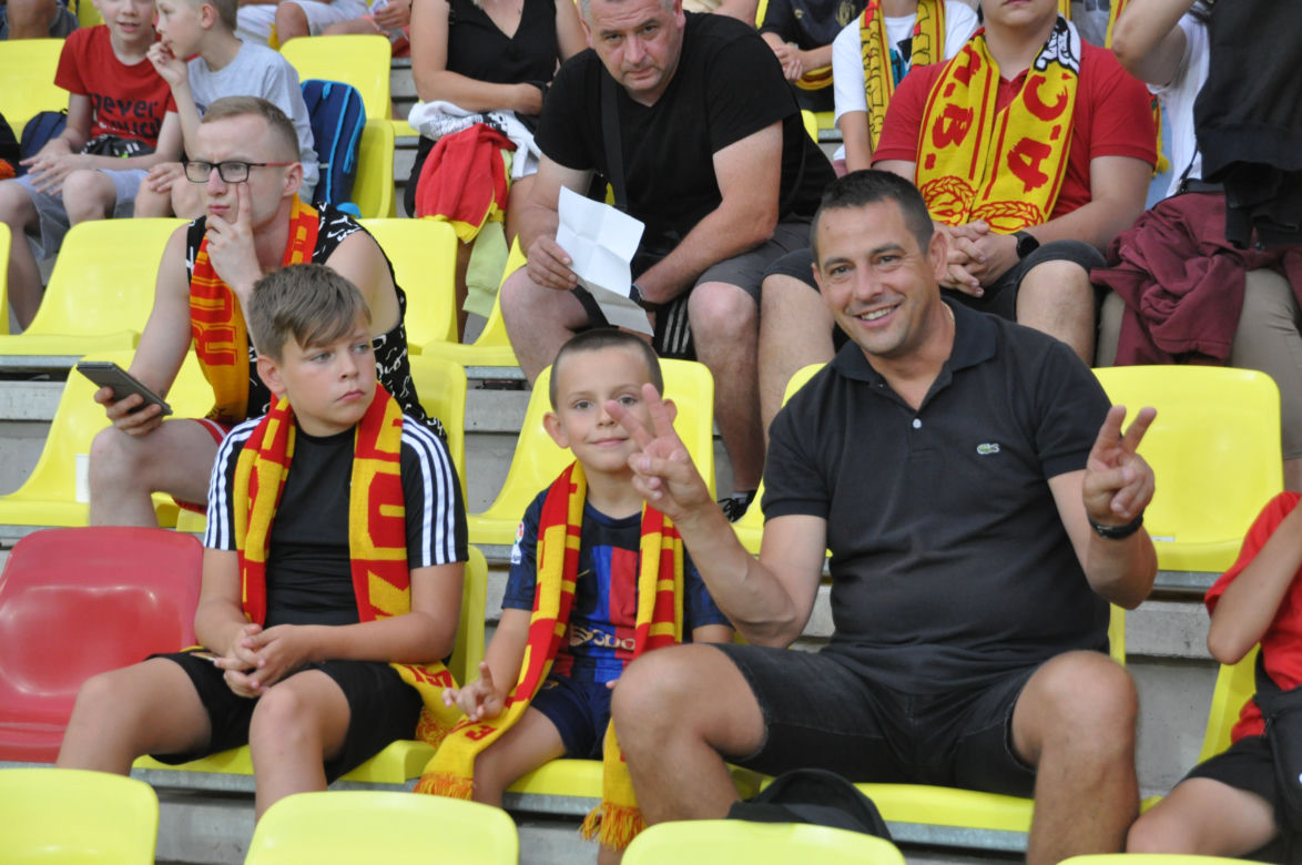 Kibice Korony Kielce na meczu ze Śląskiem Wrocław