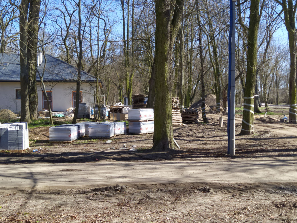Park Aleksandria w Siedlcach w czasie remontu i prac rewitalizacyjnych - 29.03.2023