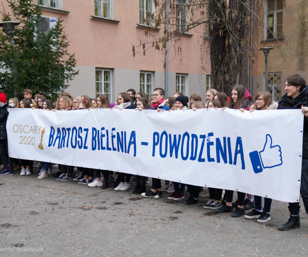 Oscary 2020. Boże Ciało dostanie stauetkę? W Białymstoku pojawiły się banery