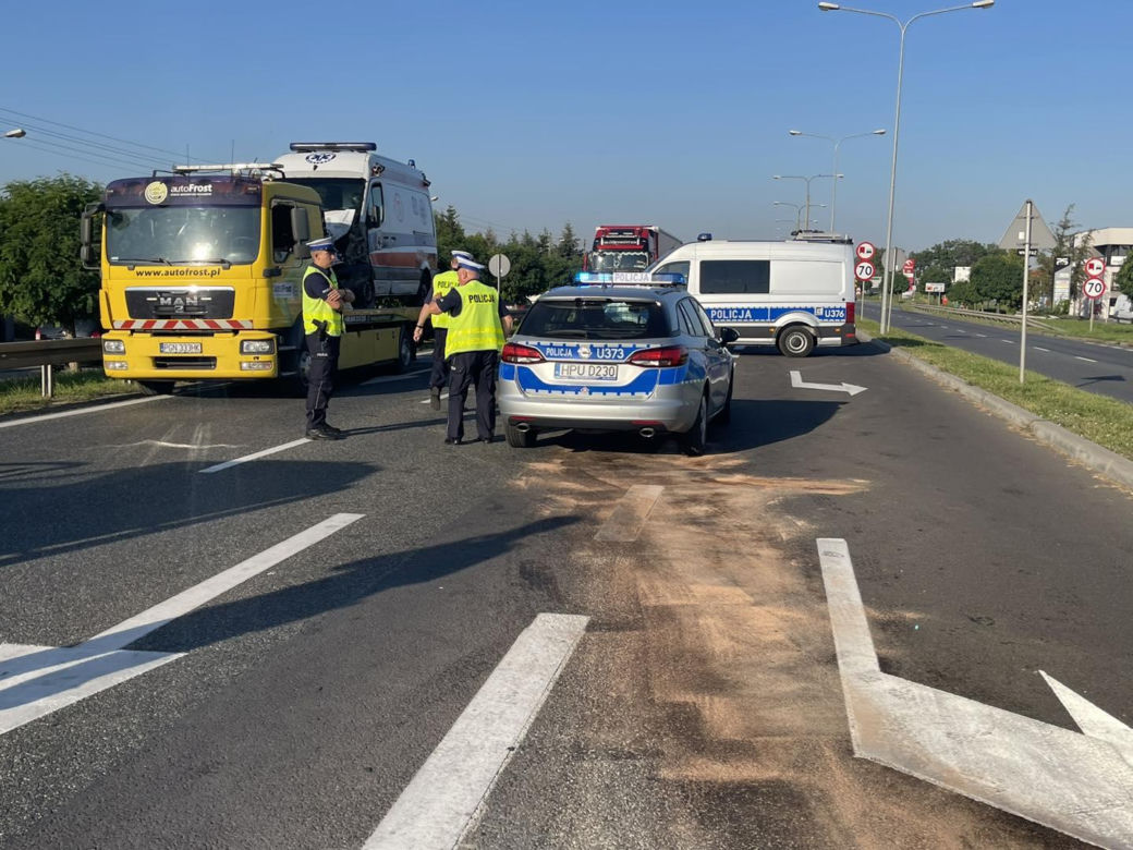 Dwoje małych dzieci i kobieta zostali ranni. Groźny wypadek w Gnieźnie
