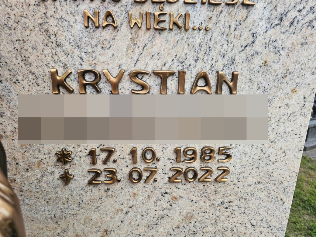 Krystian wjechał samochodem do rzeki. Mija rok od śmierci [GALERIA]