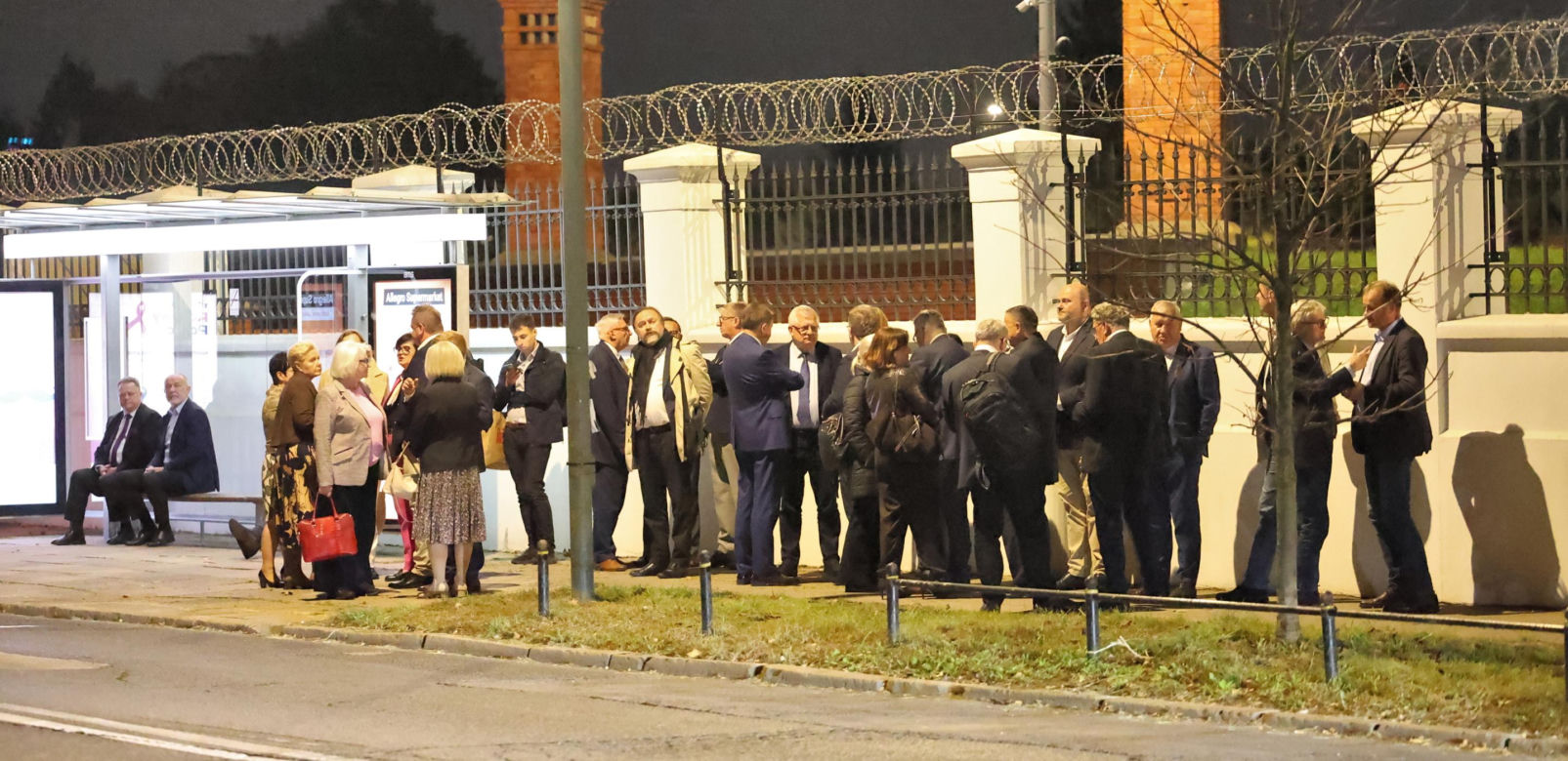 Spotkanie polityków PiS w siedzibie na ul.Nowogrodzkiej