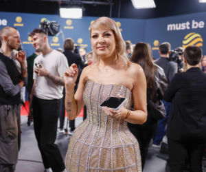 Magdalena Narożna królową ramówki Polsatu! Gwiazda disco polo w odważnej mini z błyskiem!