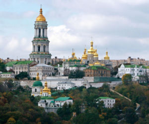 Ukraina