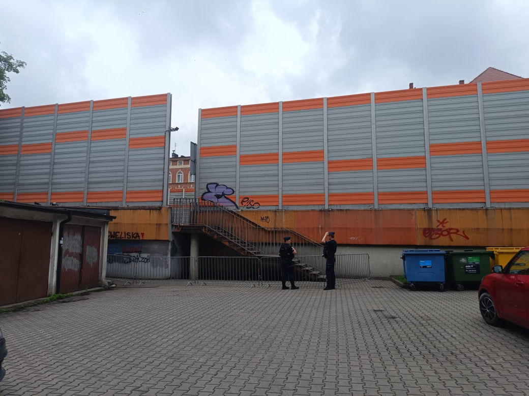 Estakada nad Rynkiem w Chorzowie wyłączona z ruchu. Miasto czeka drogowy paraliż
