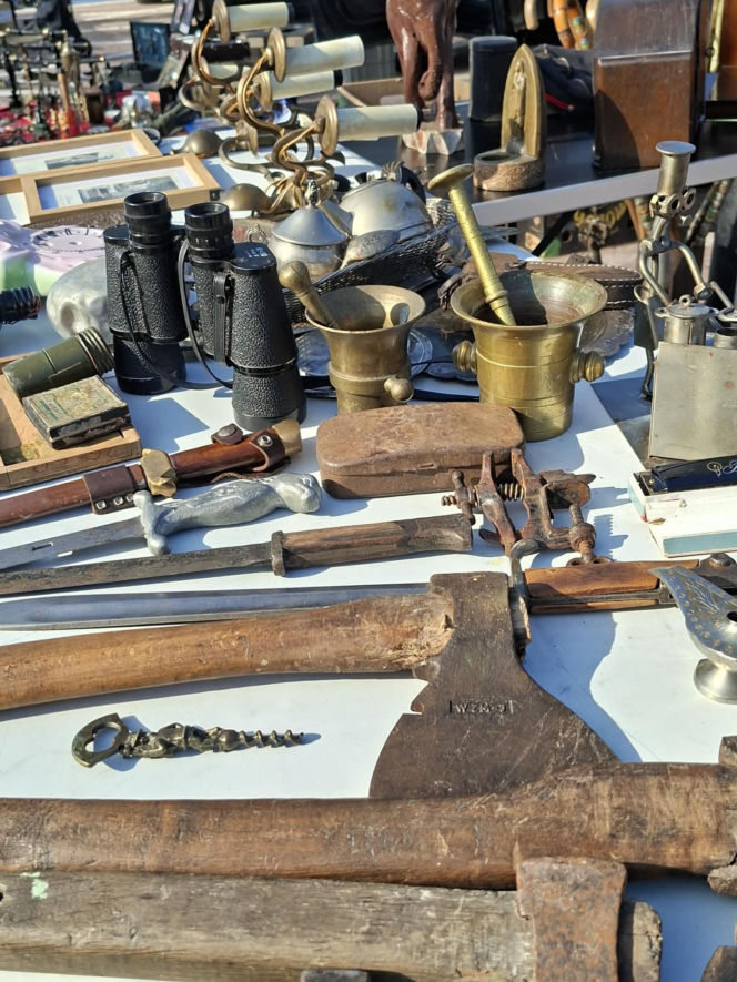 Giełda Staroci i Różności w Starachowicach (25.04.2026)