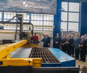 Palenie blach pod przyszłego ORP Huragan