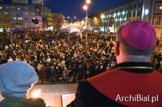 Miejska Droga Krzyżowa przejdzie ulicami Białegostoku. Znamy szczegóły i trasę
