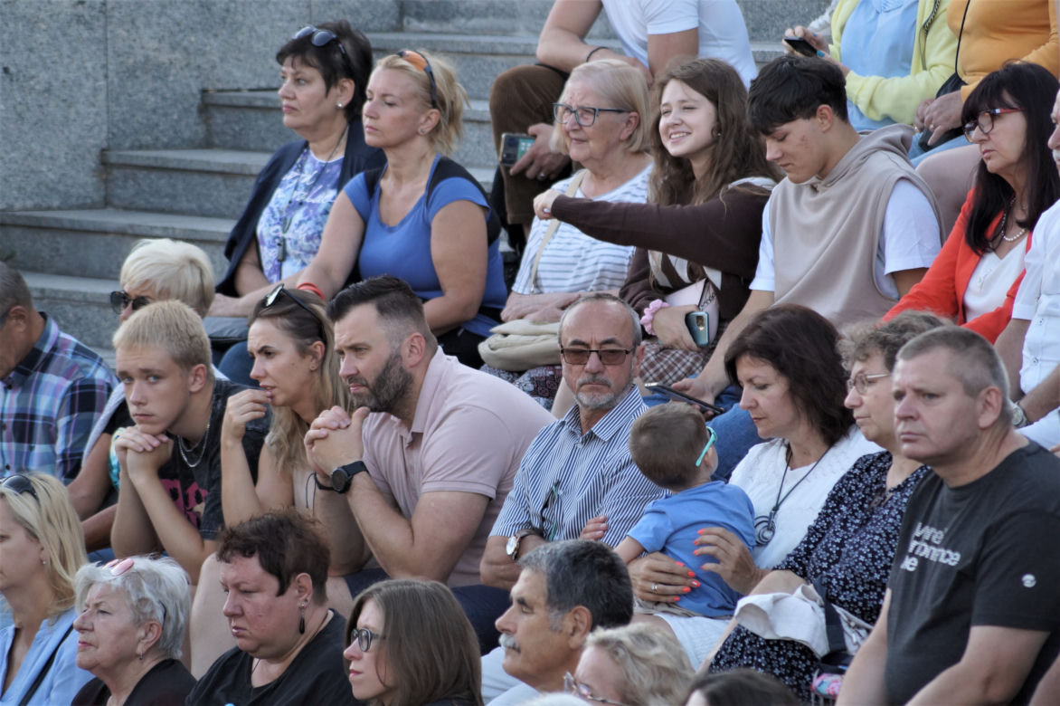 Magdalena Kumorek zaśpiewała w Bydgoszczy. Koncert "Leśmian" przyciągnął tłumy 