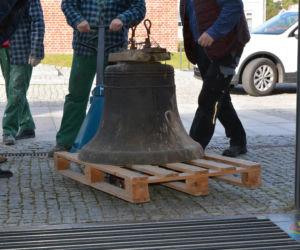 Historyczny dzwon trafił do w muzeum w Olsztynie. Można już go oglądać [ZDJĘCIA]