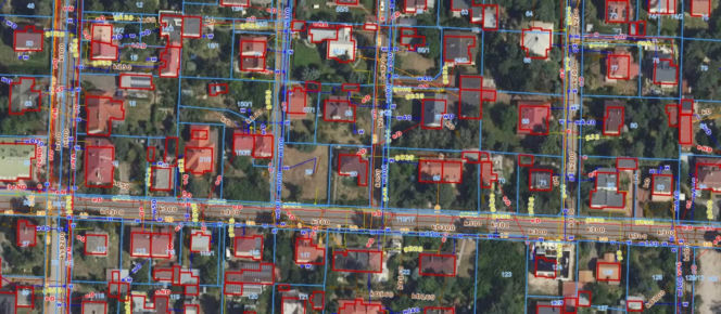 Drony nad Polską: Twoja gmina prześwietla posesje! Zapłacisz podatek nawet za 5 lat wstecz