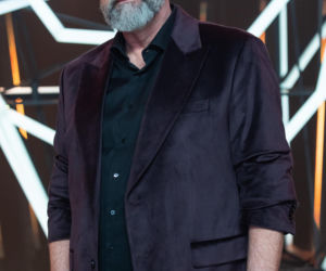 Ich historie chwytają za serce. Znamy finalistów The Voice Senior. Kto ma szansę na wygraną?