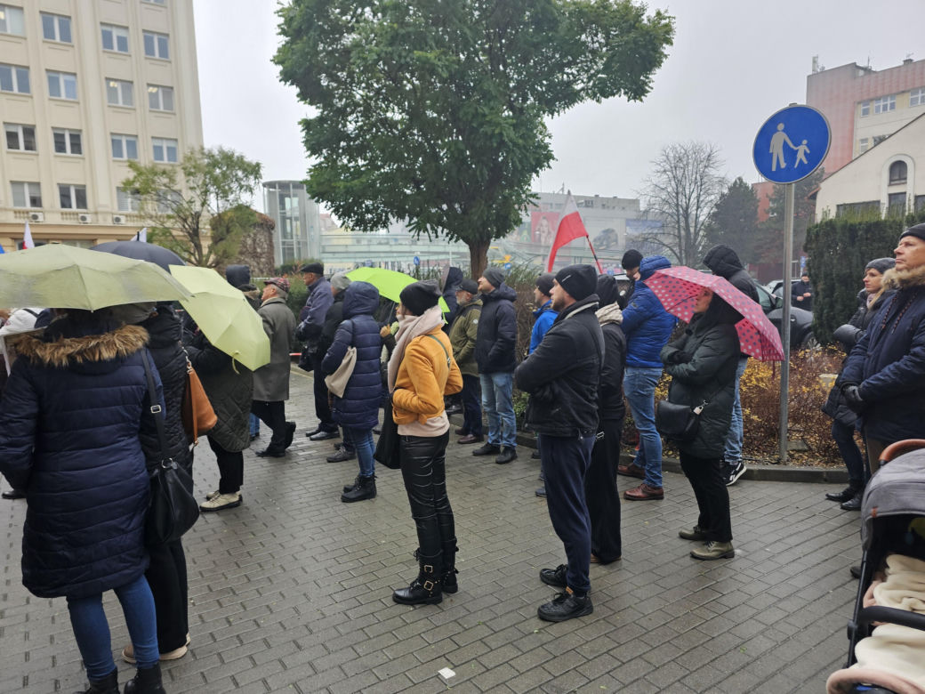Protest “Nie dla deprawacji dzieci w szkołach”